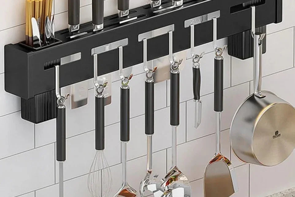 Organizador de Cozinha – Suporte para Utensílios, Panelas e Xícaras em Aço Inox com 8 Ganchos