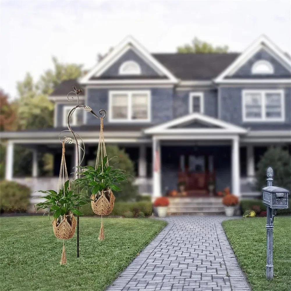 Cesto Suspenso de Macramê para Plantas | Suporte Artesanal Decorativo de Parede e Jardim